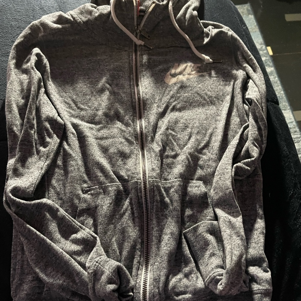 zip up